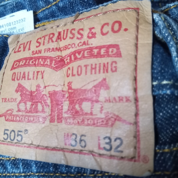 Men's Levi jeans - Picture 5 of 9